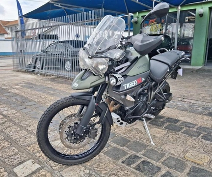 Triumph TIGER 800 XCA 2018 Verde — foto 1 de 3