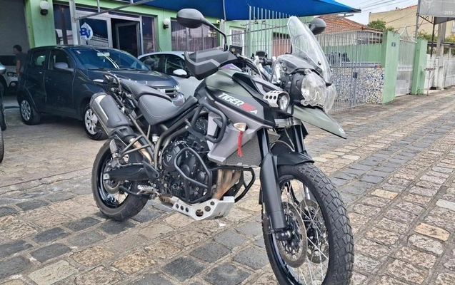 imagem-https://www.socarrao.com.br/sc-vehicle-images-prod/860205/1787227486330-7774768_4_B_9e96a3942a.jpeg