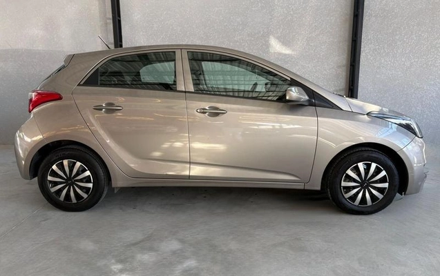 imagem-https://www.socarrao.com.br/sc-vehicle-images-prod/860333/1787862679492-7801540_10_B_4efc0adcba.jpeg
