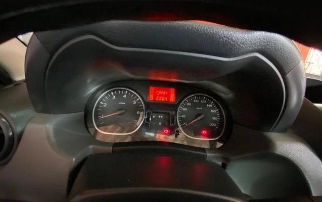 imagem-https://www.socarrao.com.br/sc-vehicle-images-prod/860605/1784315321475-7772512_1_B_4d3624c114.jpeg