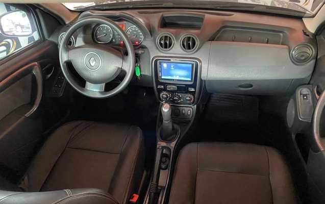 imagem-https://www.socarrao.com.br/sc-vehicle-images-prod/860605/1784315321479-7772512_4_B_06b5b5c944.jpeg