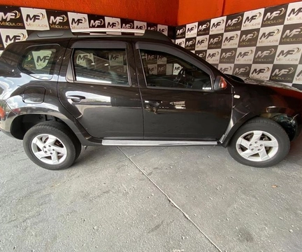 Renault Duster 1.6 Hi-Flex 16V Mec. 2013 Preto — foto 1 de 3