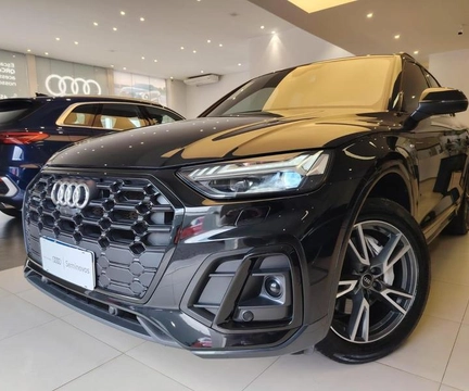 Audi Q5 2024 Preto — foto 1 de 3