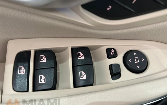 imagem-https://www.socarrao.com.br/sc-vehicle-images-prod/862099/1781792970202-3de104b51a30469cbdf2a6b63b72bc1b_1771423435143.jpeg