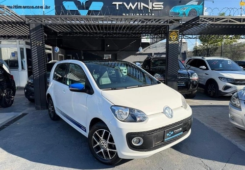 Volkswagen Up! 2017 Branco — foto 1 de 3