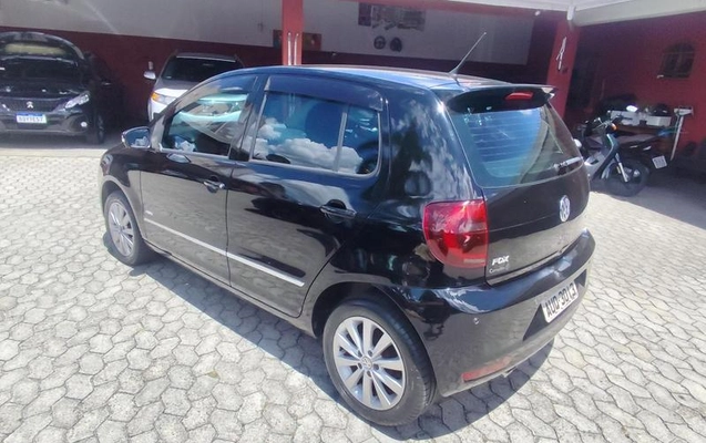 imagem-https://www.socarrao.com.br/sc-vehicle-images-prod/862179/1771429213779-7816236_8_B_80b8623299.jpeg