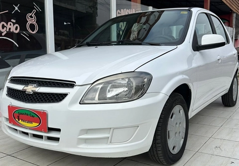 Chevrolet Celta 2015 Branco — foto 1 de 3