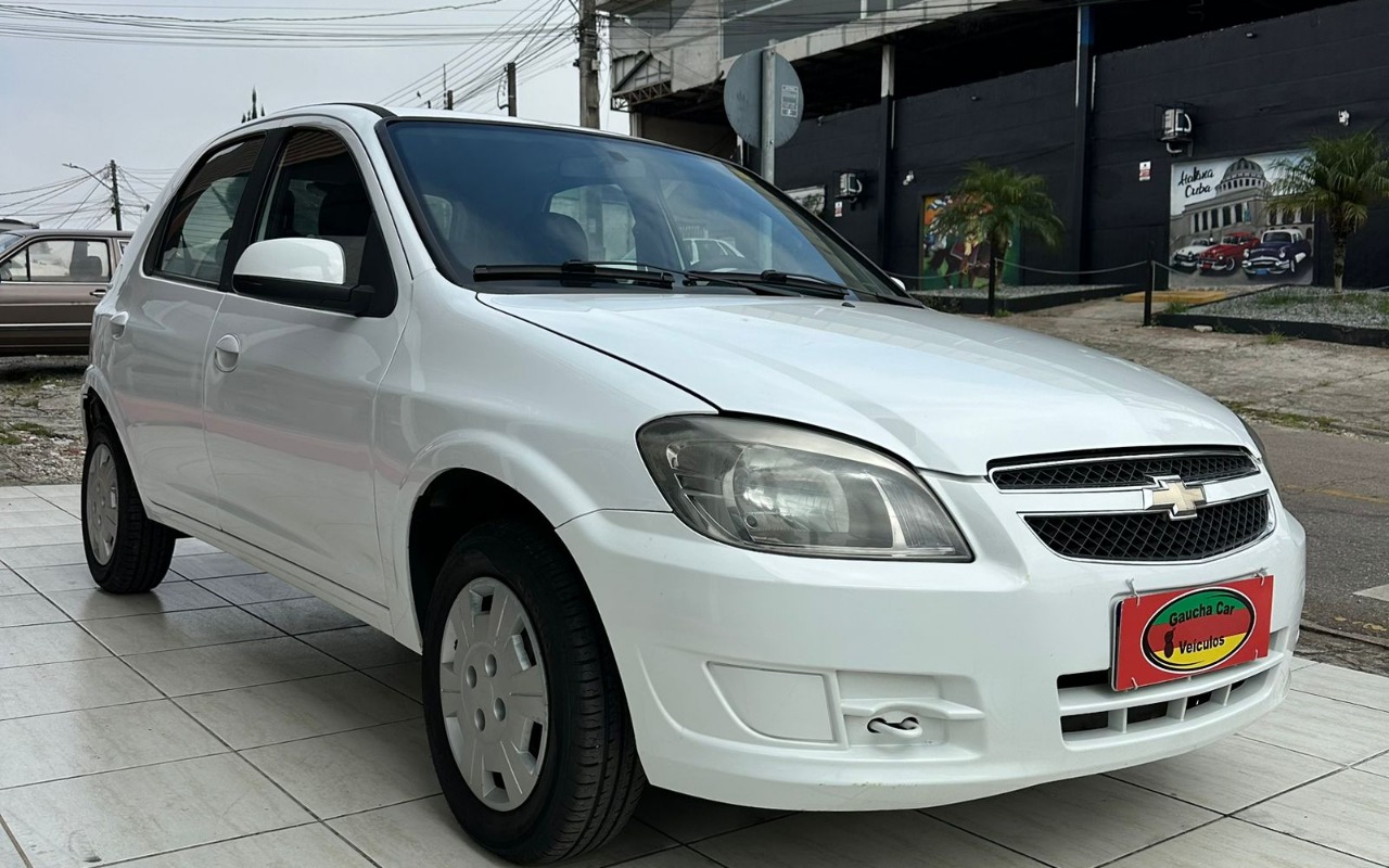 imagem-https://www.socarrao.com.br/sc-vehicle-images-prod/862296/1772641082986-NGU2NGQ2M2YtZThlYS00OTUzLTk5MGItMTE2OGMyNTNjZjlmLmpwZw.jpg