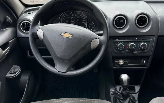 imagem-https://www.socarrao.com.br/sc-vehicle-images-prod/862296/1772641083090-ZmFmYTM2YzAtODJkNi00NDk1LTkyMmMtM2IwODE5MWUzNDJlLmpwZw.jpg
