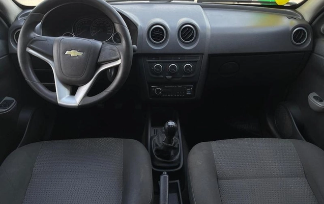 imagem-https://www.socarrao.com.br/sc-vehicle-images-prod/863114/1789059659921-7817624_11_B_bd84ba7e24.jpeg
