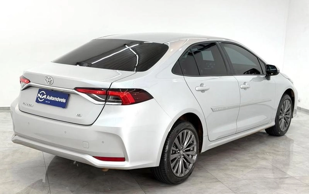imagem-https://www.socarrao.com.br/sc-vehicle-images-prod/863117/1785954779634-7817781_5_B_7c7ee7714f.jpeg