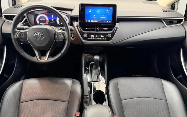 imagem-https://www.socarrao.com.br/sc-vehicle-images-prod/863117/1785954779640-7817781_10_B_19dd13f283.jpeg