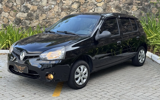 imagem-https://www.socarrao.com.br/sc-vehicle-images-prod/863591/1771449605334-003_58aaf5307f9c1a6bb6a88599e4711f1a.jpeg