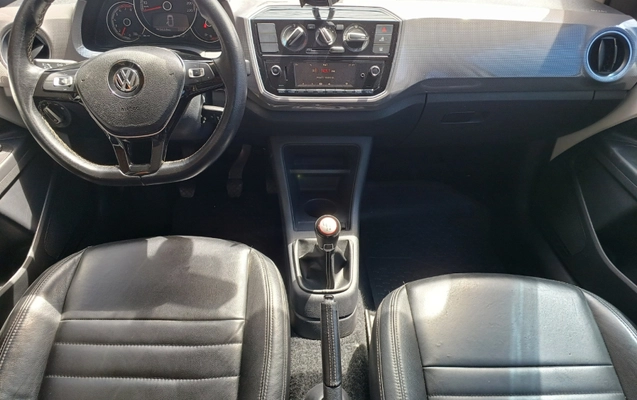 imagem-https://www.socarrao.com.br/sc-vehicle-images-prod/864226/1771501454891-app-photos-7h5dnBlNbirKRbmXRG9QdEBdgTAv7g1V.jpg