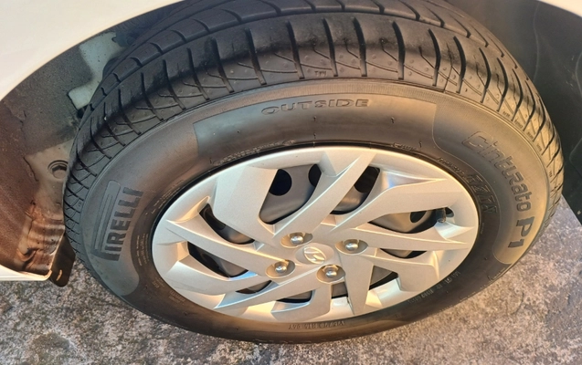 imagem-https://www.socarrao.com.br/sc-vehicle-images-prod/864232/1786649099132-app-photos-wKbgjoqqoGkjwFwj4dvYNpuzTdHap7VT.jpg