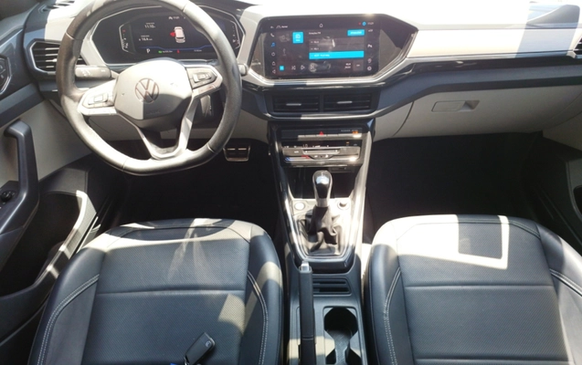 imagem-https://www.socarrao.com.br/sc-vehicle-images-prod/864241/1786649377207-app-photos-jfgaQBpf4QOaBGSiYDmm7px7MKKRzDFn.jpg
