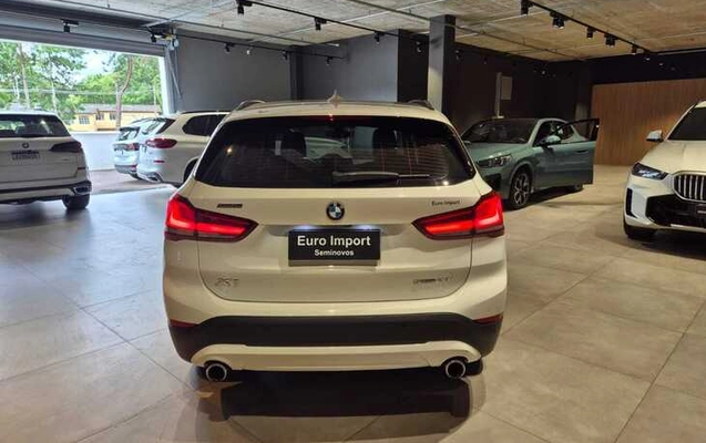 imagem-https://www.socarrao.com.br/sc-vehicle-images-prod/864247/1771501508336-614786614
