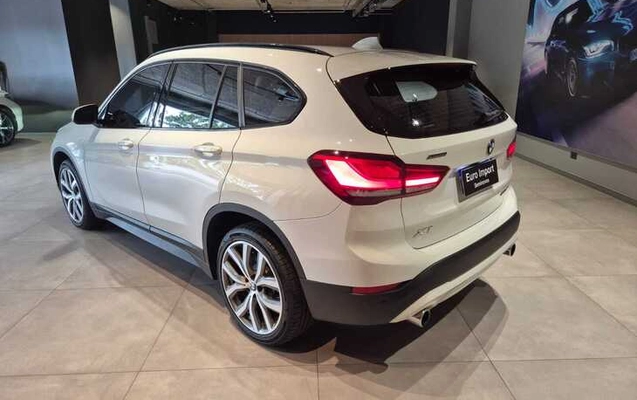 imagem-https://www.socarrao.com.br/sc-vehicle-images-prod/864247/1771501508337-614786607