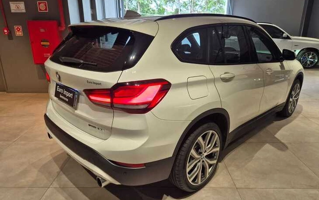 imagem-https://www.socarrao.com.br/sc-vehicle-images-prod/864247/1771501508338-614786611