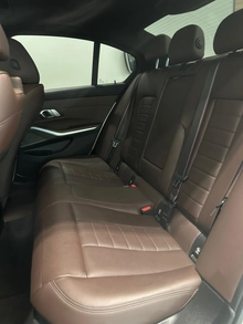 imagem de M Sport 2.0 Turbo Aut. (Híbrido)