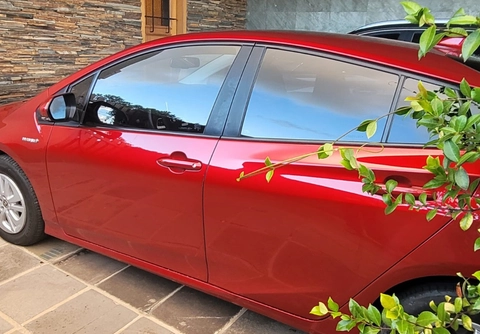 Toyota Prius 2018 Vermelho — foto 1 de 1