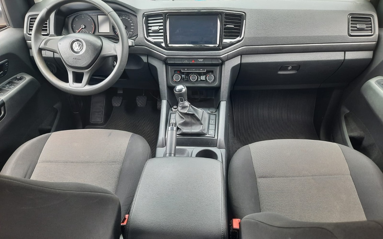 imagem-https://www.socarrao.com.br/sc-vehicle-images-prod/864391/1771503305325-SU1HLTIwMjYwMjAyLVdBMDAxMi5qcGc.jpg