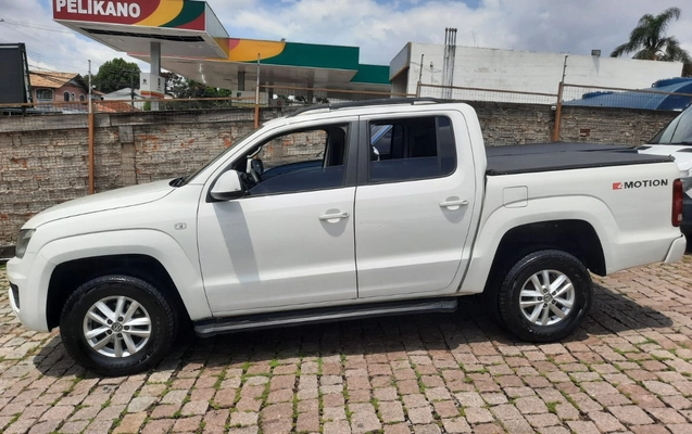 imagem-https://www.socarrao.com.br/sc-vehicle-images-prod/864391/1771503306442-SU1HLTIwMjYwMjAyLVdBMDAxNS5qcGc.jpg