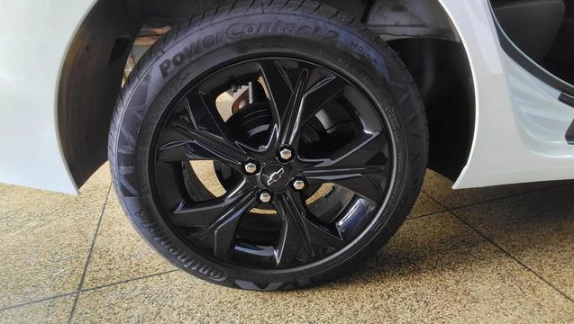 imagem-https://www.socarrao.com.br/sc-vehicle-images-prod/865086/1788538316516-7818864_16_B_1be3f64e64.jpeg