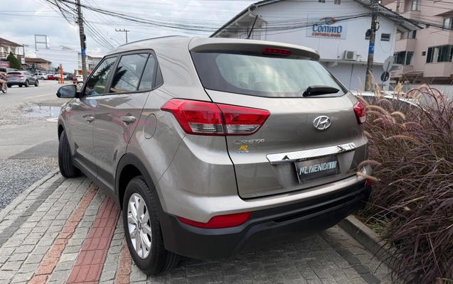 imagem-https://www.socarrao.com.br/sc-vehicle-images-prod/865357/1788376533648-415083f18bfb40a3bd1af1002fd96173_1771517451411.jpeg