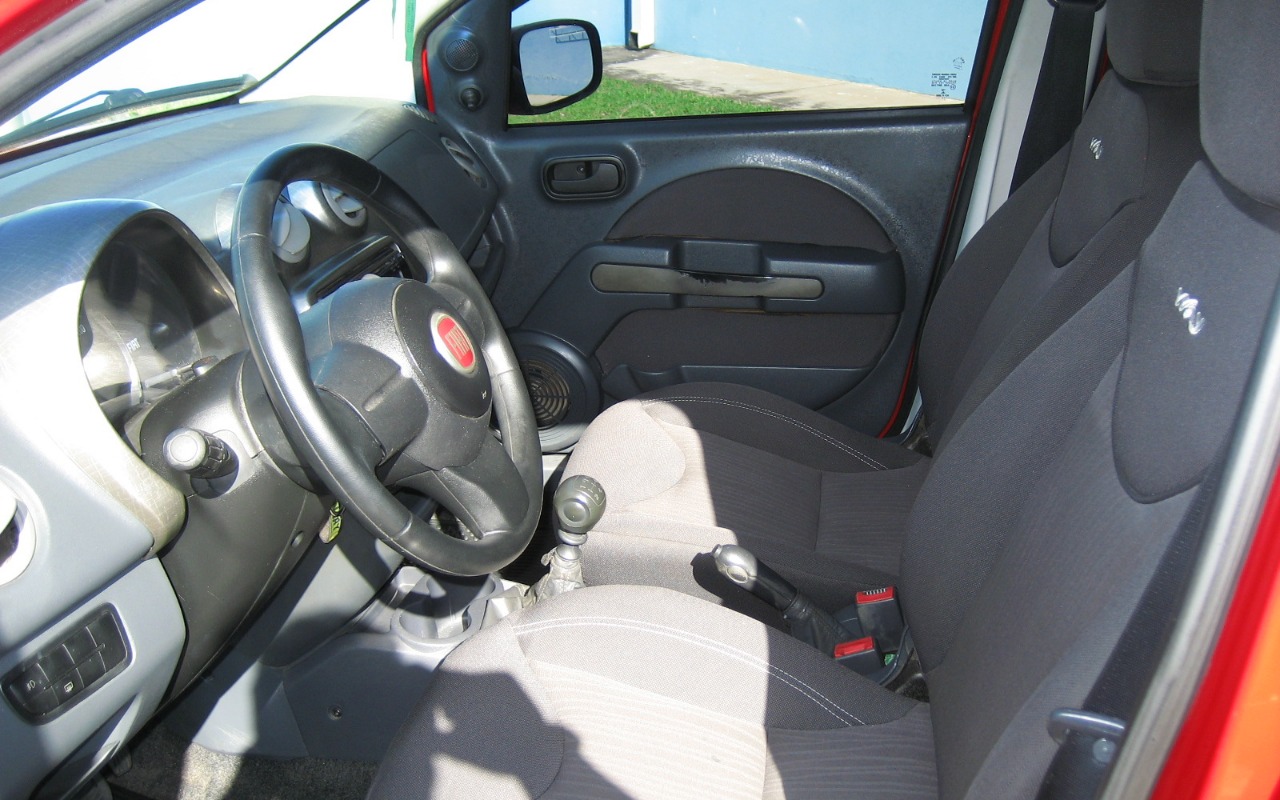 imagem-https://www.socarrao.com.br/sc-vehicle-images-prod/865479/1771522195015-SU1HXzE2ODUuSlBH.JPG