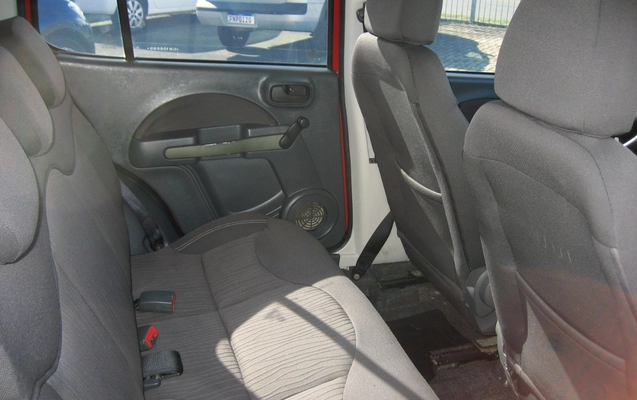 imagem-https://www.socarrao.com.br/sc-vehicle-images-prod/865479/1771522195471-SU1HXzE2ODcuSlBH.JPG