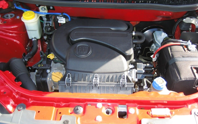 imagem-https://www.socarrao.com.br/sc-vehicle-images-prod/865479/1771522195982-SU1HXzE2OTYuSlBH.JPG