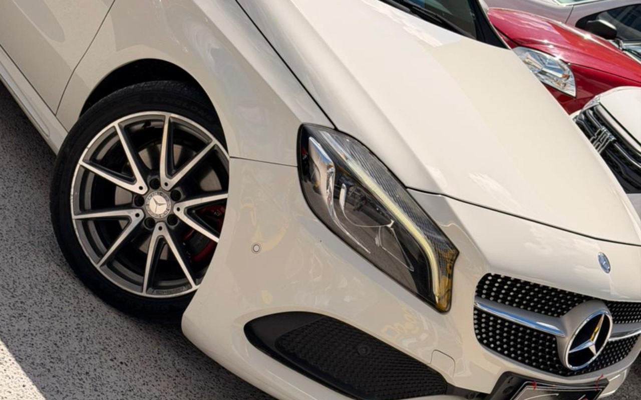 imagem-https://www.socarrao.com.br/sc-vehicle-images-prod/865588/1771521273506-V2hhdHNBcHAgSW1hZ2UgMjAyNi0wMi0xOSBhdCAxMy4wNS4wNSAoMikuanBlZw.jpeg