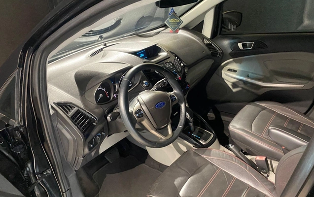 imagem-https://www.socarrao.com.br/sc-vehicle-images-prod/865950/1771526667285-ec0fc25dd8204ae786e00a8954ed9a2e_1771526561319.jpeg