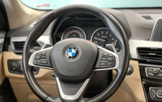 imagem-https://www.socarrao.com.br/sc-vehicle-images-prod/865973/1791210439835-7820038_15_B_88d1cefca9.jpeg