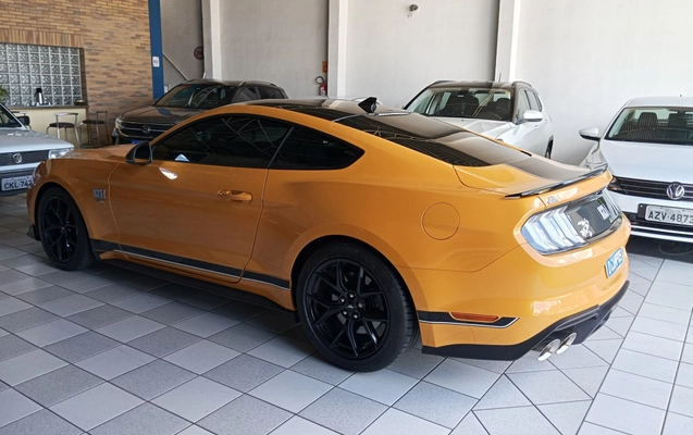 imagem-https://www.socarrao.com.br/sc-vehicle-images-prod/866087/1789413662937-vehicle_image_1771528578_328fa654172486078c816d0c85c7414c.jpeg