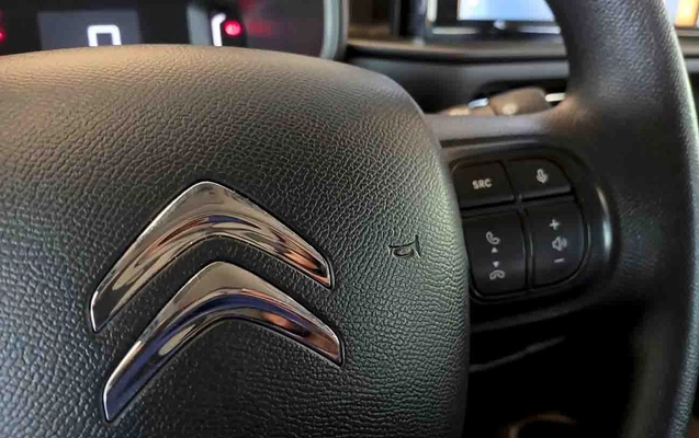 imagem-https://www.socarrao.com.br/sc-vehicle-images-prod/866306/1771531074672-2_045700.jpg