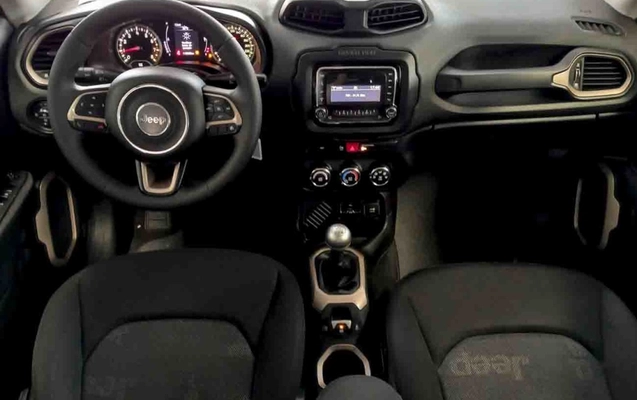 imagem-https://www.socarrao.com.br/sc-vehicle-images-prod/866438/1771532261682-3_051646.jpg