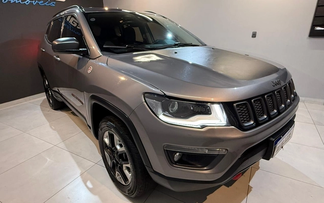 imagem-https://www.socarrao.com.br/sc-vehicle-images-prod/866525/1771532939592-003_a95d2366e2afa1a0f840e2a28ae4e92a.jpeg