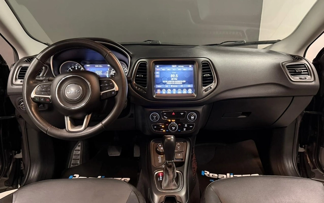imagem-https://www.socarrao.com.br/sc-vehicle-images-prod/866525/1771532939605-003_6d91291cd13f79568b8b8e445be56ded.jpeg