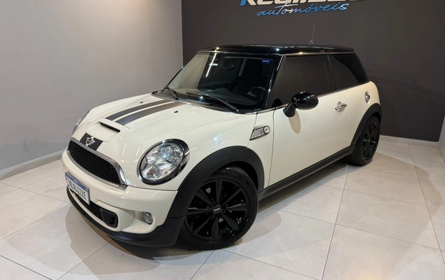imagem-https://www.socarrao.com.br/sc-vehicle-images-prod/866527/1771532951125-003_cce08752a20854ea65e1821042668e90.jpeg