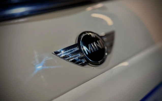 imagem-https://www.socarrao.com.br/sc-vehicle-images-prod/866527/1771532951142-003_e9f31b9f2ac34dff7ac6c36e7dcf6fa1.jpeg