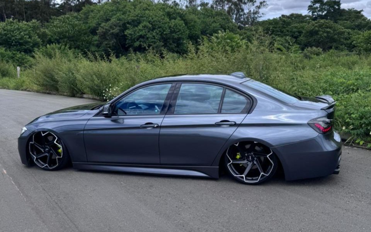 imagem-https://www.socarrao.com.br/sc-vehicle-images-prod/866771/1771543690041-Ym13OS5qcGVn.jpeg