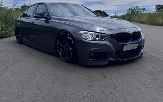 imagem-https://www.socarrao.com.br/sc-vehicle-images-prod/866771/1771543691424-Ym13OC5qcGVn.jpeg