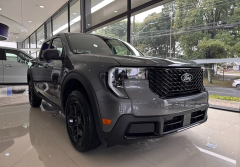 Ford Maverick 2025 Cinza — foto 1 de 3