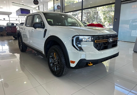 Ford Maverick 2025 Branco — foto 1 de 3