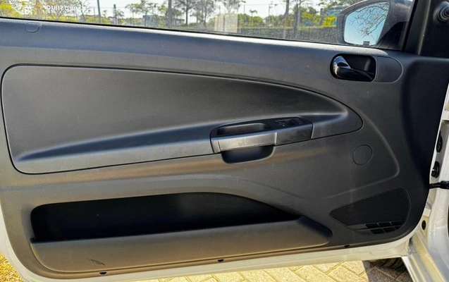 imagem-https://www.socarrao.com.br/sc-vehicle-images-prod/867641/1789073523928-7376314_5_B_70f9b4a5f6.jpeg