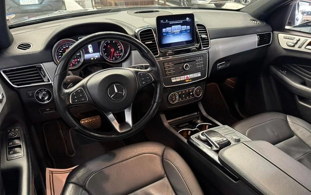 imagem-https://www.socarrao.com.br/sc-vehicle-images-prod/867648/1789652760415-7715338_21_B_46fa99b566.jpeg