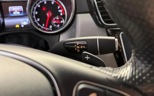imagem-https://www.socarrao.com.br/sc-vehicle-images-prod/867648/1789652760418-7715338_15_B_1d55949475.jpeg