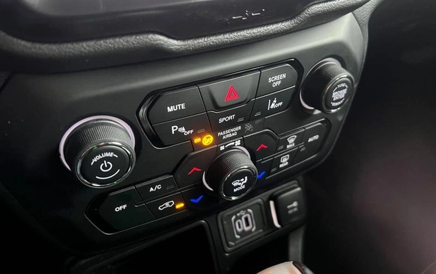 imagem-https://www.socarrao.com.br/sc-vehicle-images-prod/867977/1783714592377-7816134_6_B_17489b427f.jpeg